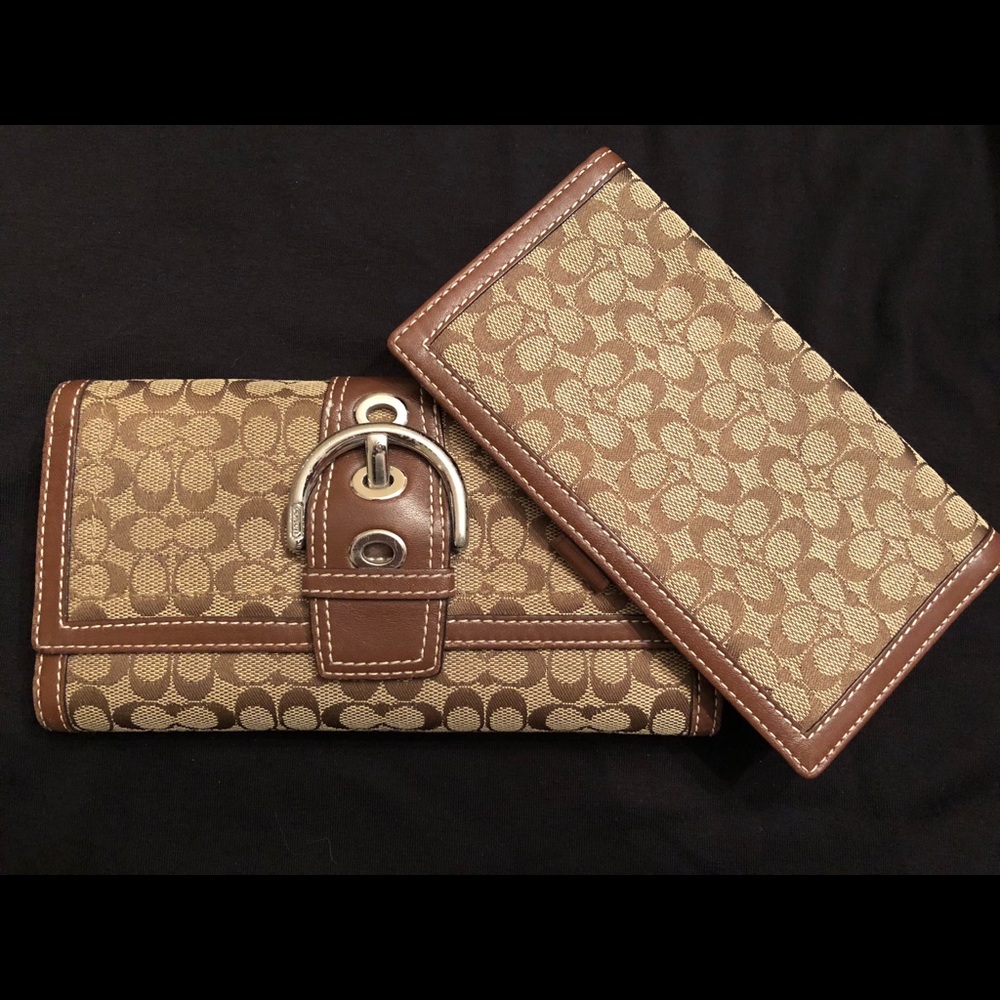 Large Coach Checkbook Wallet